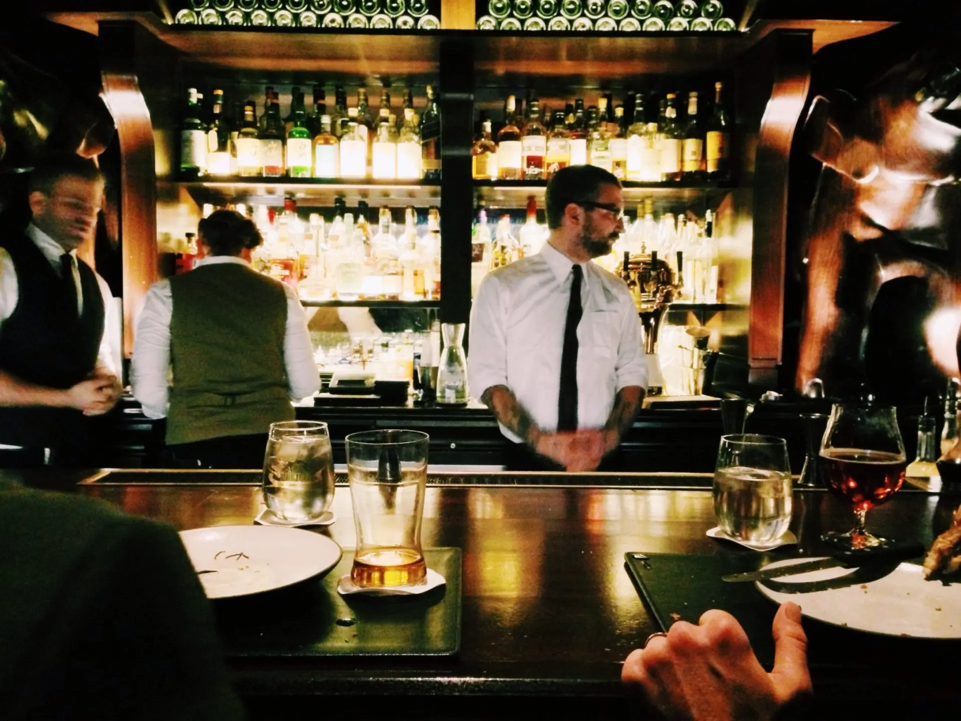 night_bar